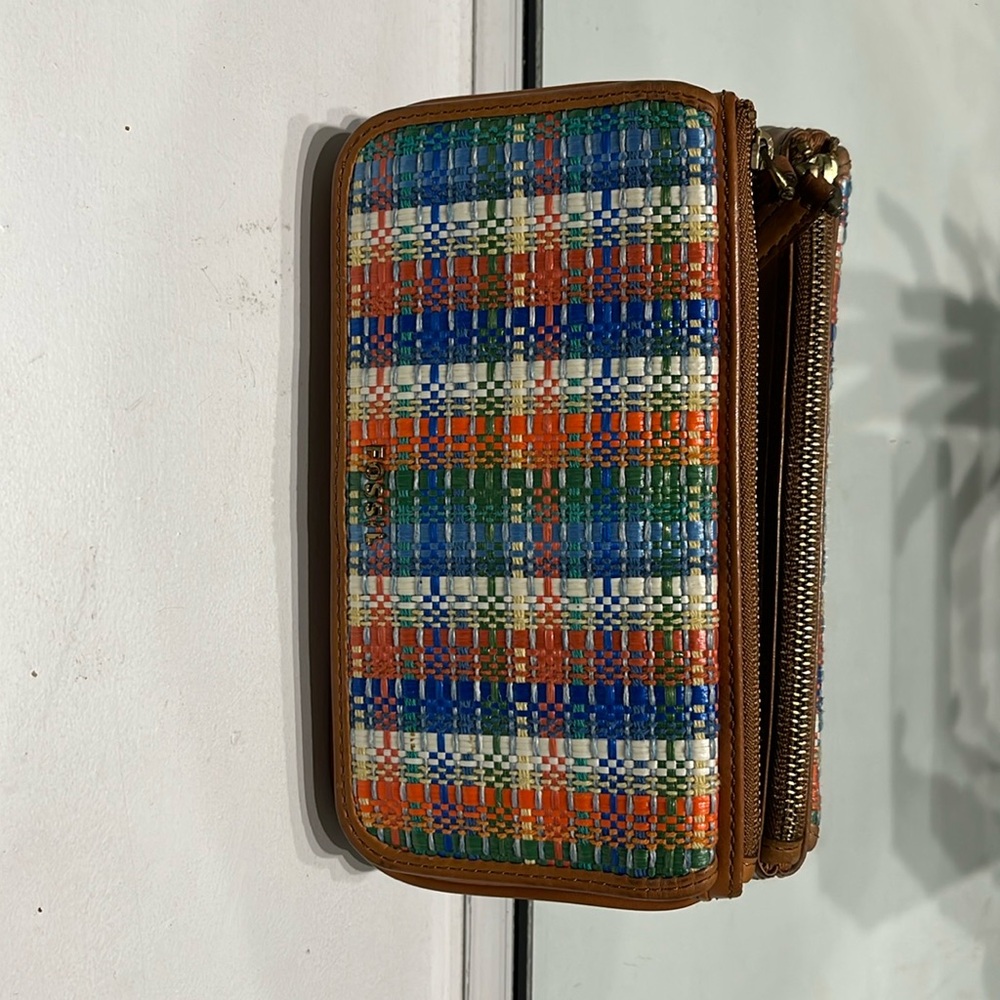 Fossil Genuine Leather and Straw Plaid front Wallet